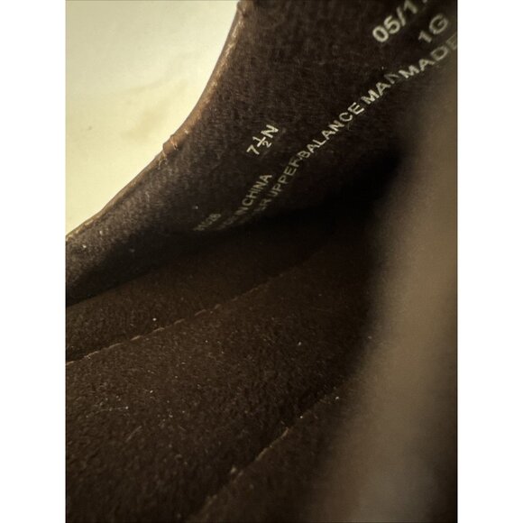 Clarks Women’s Brown Leather Mules Clogs 7.5 N Mid Block Heel Casual Work Shoes - Picture 11 of 11